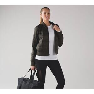 Lululemon Non-Stop Bomber Reversible Dark Olive Green Jacket Womens Size 6